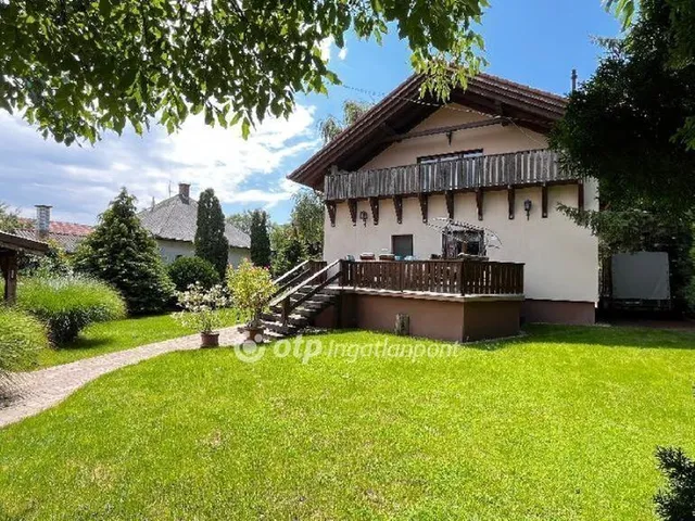 Eladó ház Érd 170 nm