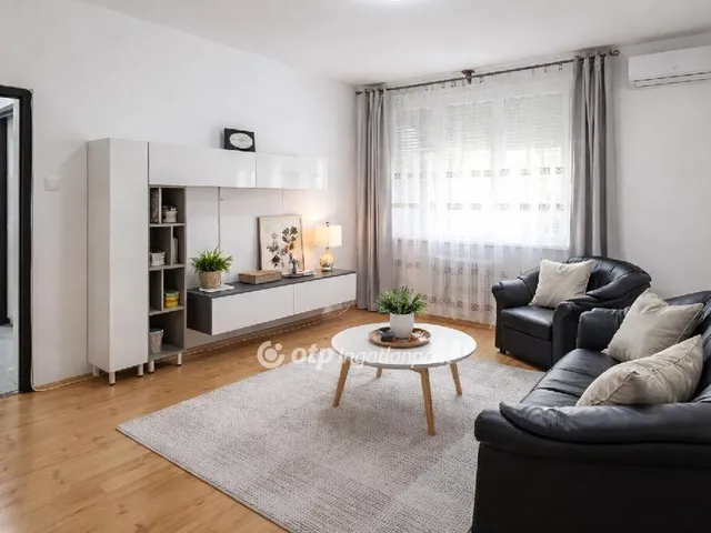 Eladó lakás Dunaújváros 49 nm