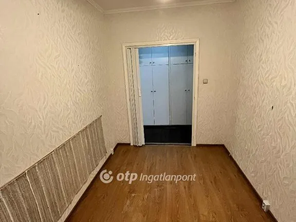 Eladó lakás Dunaújváros, Béke városrész 46 nm