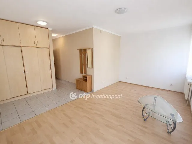 Eladó lakás Szigetszentmiklós 33 nm