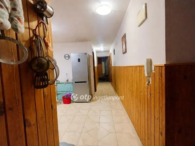 Eladó lakás Tököl 61 nm