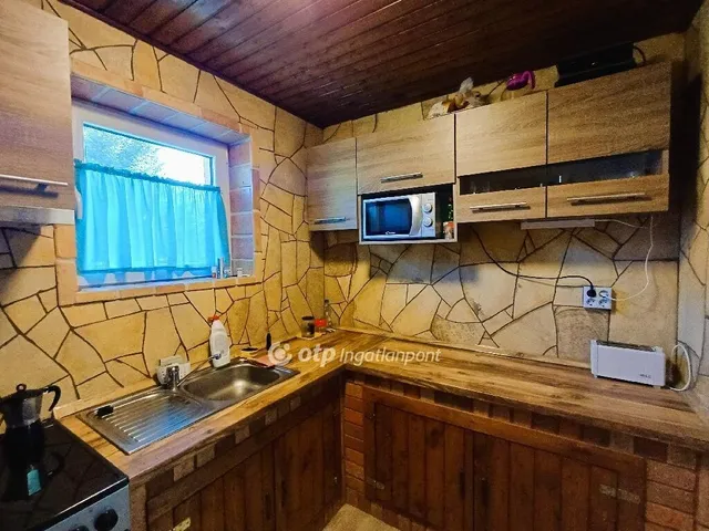 Eladó üdülő és hétvégi ház Dömsöd 86 nm