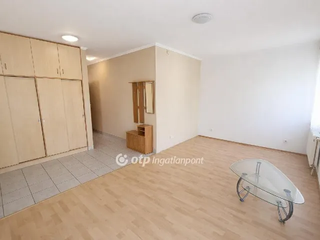 Eladó lakás Szigetszentmiklós 33 nm