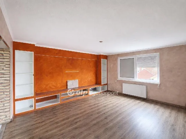 Eladó lakás Budapest XXI. kerület 111 nm