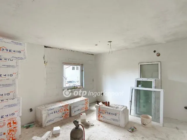 Eladó ház Kiskunlacháza 120 nm