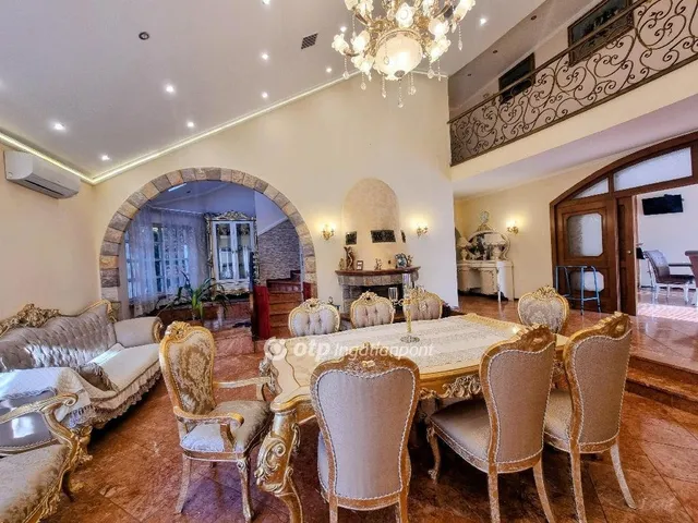 Eladó ház Budapest XVII. kerület 350 nm