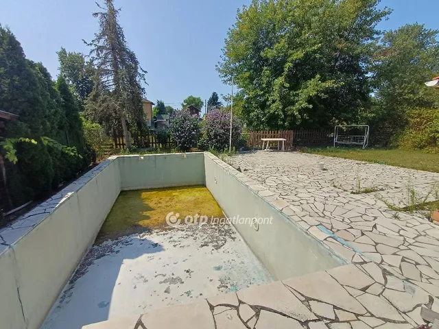 Eladó üdülő és hétvégi ház Budapest XXIII. kerület 70 nm