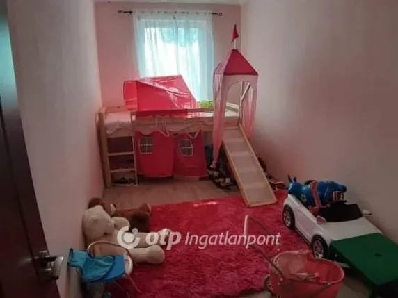 Eladó ház Szigethalom 220 nm