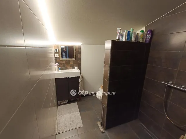 Eladó ház Kiskunlacháza 135 nm