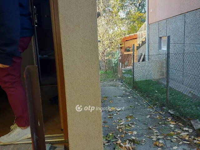 Eladó nyaraló Dömsöd 30 nm