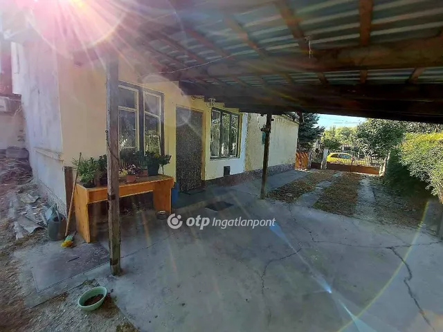 Eladó ház Dunavecse 100 nm