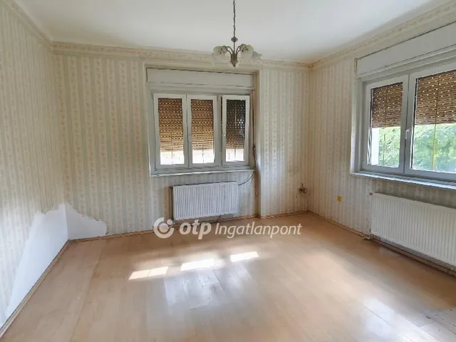 Eladó ház Délegyháza 194 nm