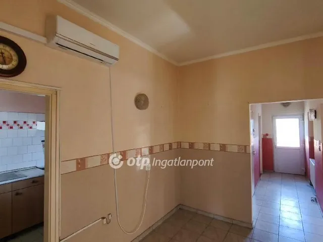 Eladó ház Délegyháza 194 nm