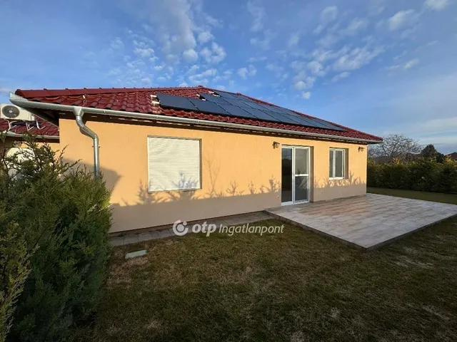 Eladó ház Halásztelek 90 nm