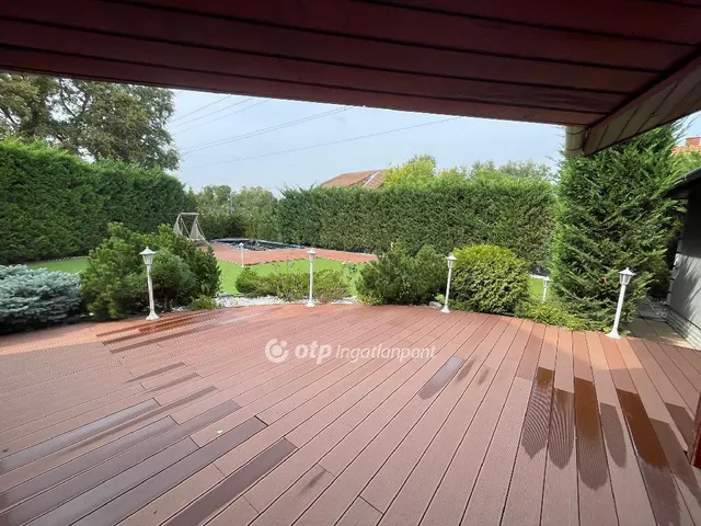 Eladó ház Szigetszentmiklós 280 nm