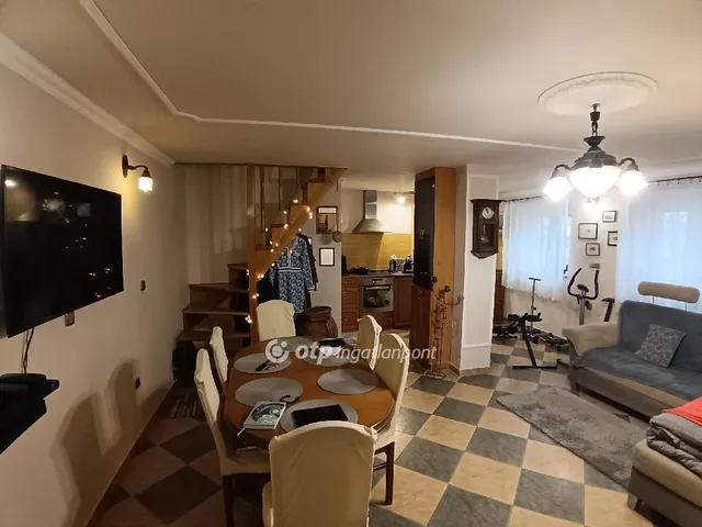 Eladó ház Áporka 93 nm