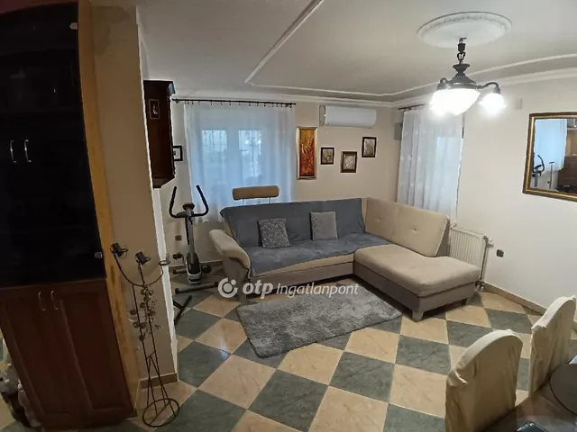 Eladó ház Áporka 93 nm