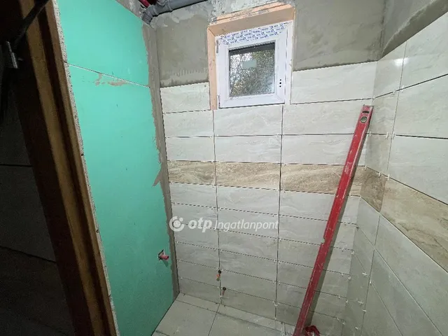 Eladó ház Majosháza 200 nm