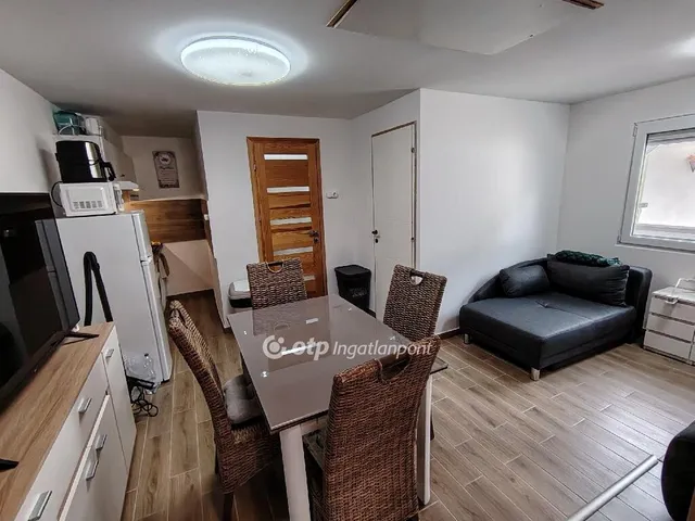 Eladó ház Dömsöd 28 nm