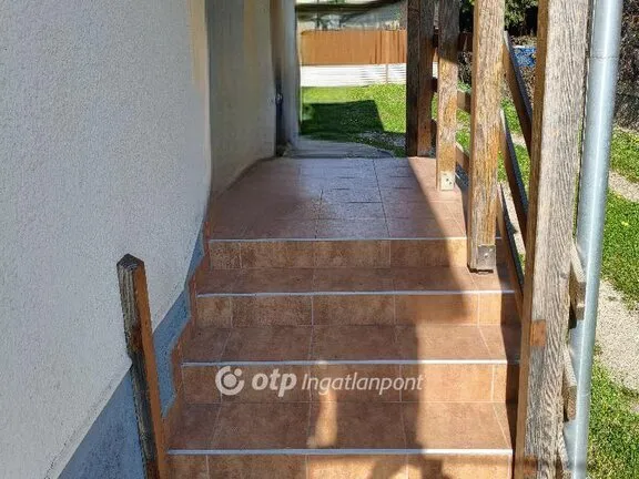 Eladó ház Perkáta 81 nm