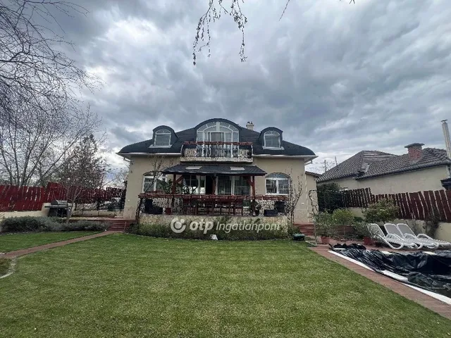 Eladó ház Budapest XXI. kerület 257 nm