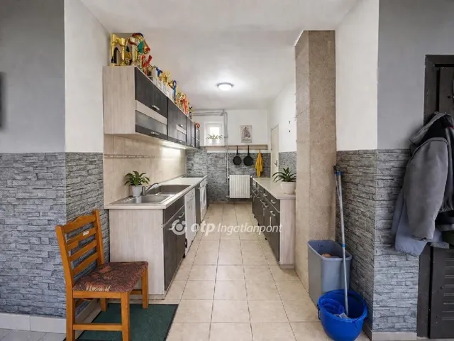 Eladó ház Kunszentmiklós 130 nm