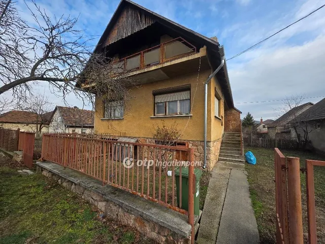 Eladó ház Tatabánya 145 nm