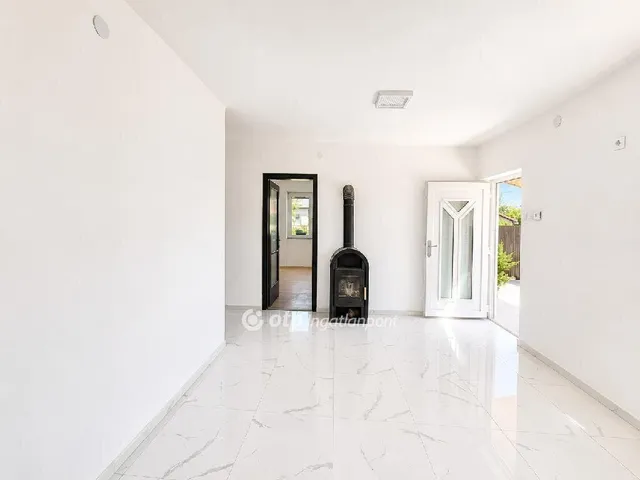 Eladó ház Dunavecse 85 nm