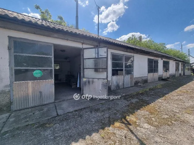 Eladó ház Kunszentmiklós 140 nm