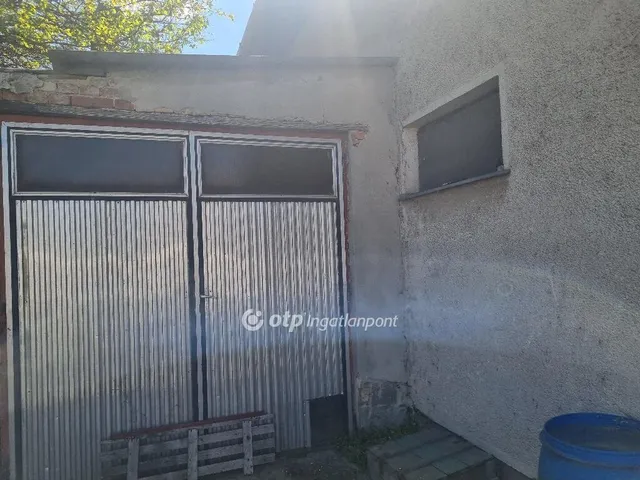 Eladó ház Tass 200 nm
