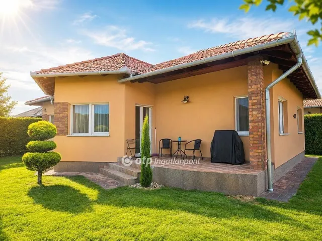Eladó ház Halásztelek 120 nm