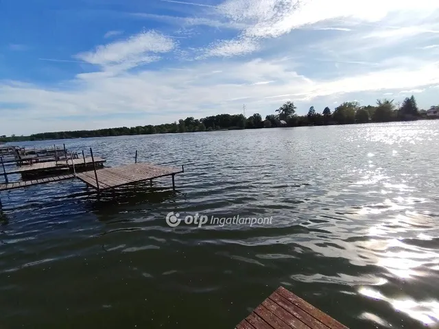 Eladó nyaraló Tass 88 nm