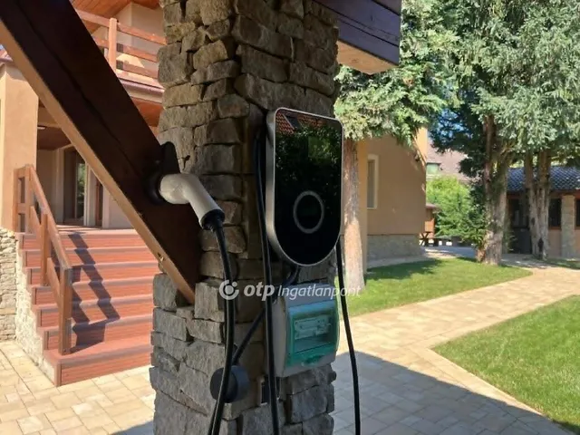 Eladó nyaraló Balatonszepezd 65 nm