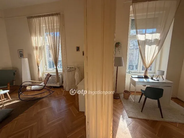 Eladó lakás Budapest VIII. kerület 108 nm