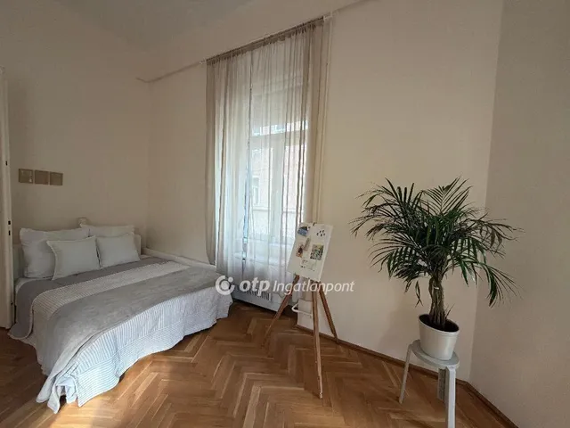 Eladó lakás Budapest VIII. kerület 108 nm