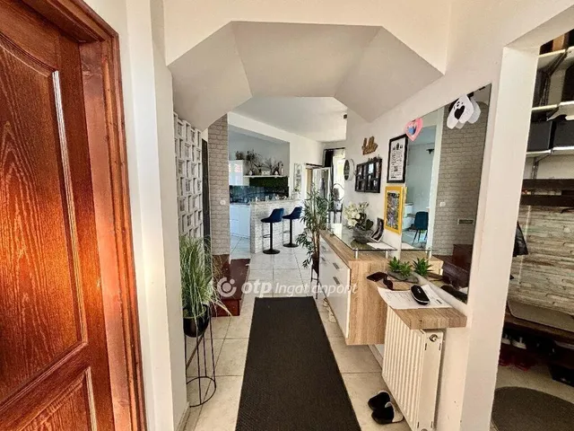 Eladó ház Budapest XXI. kerület 258 nm