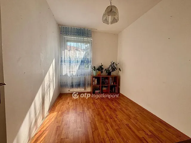 Eladó ház Budapest XXI. kerület 258 nm