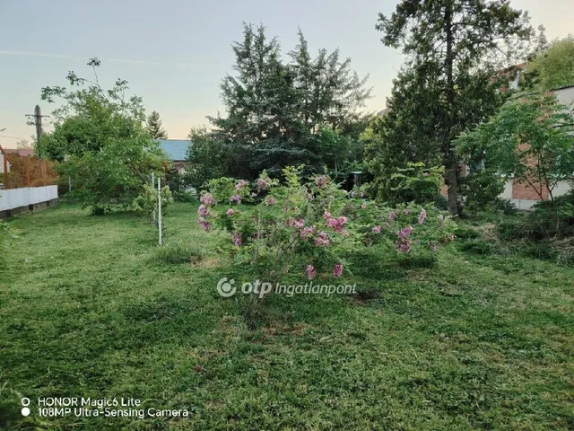 Eladó telek Kecskemét 376 nm