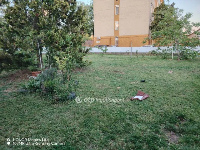 Eladó telek Kecskemét 376 nm