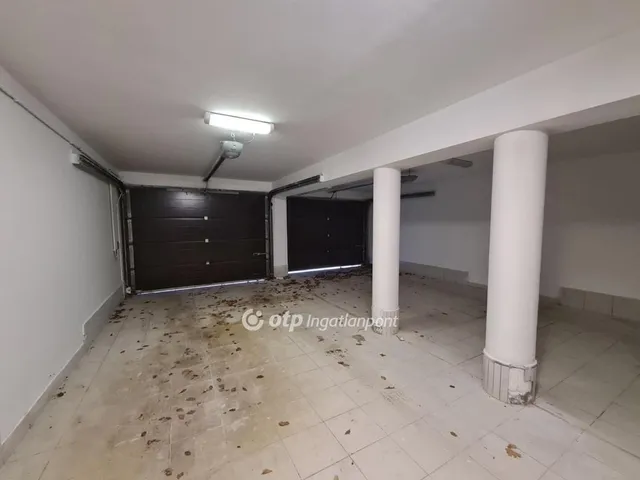 Eladó ház Budapest XII. kerület 650 nm