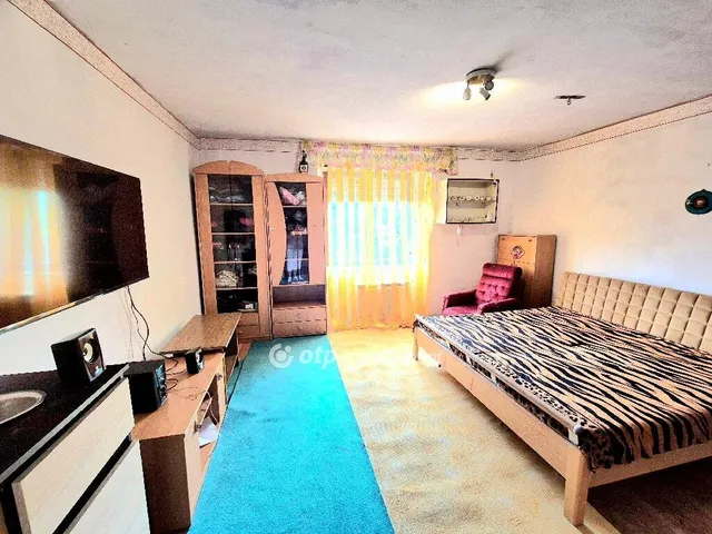 Eladó ház Előszállás 66 nm