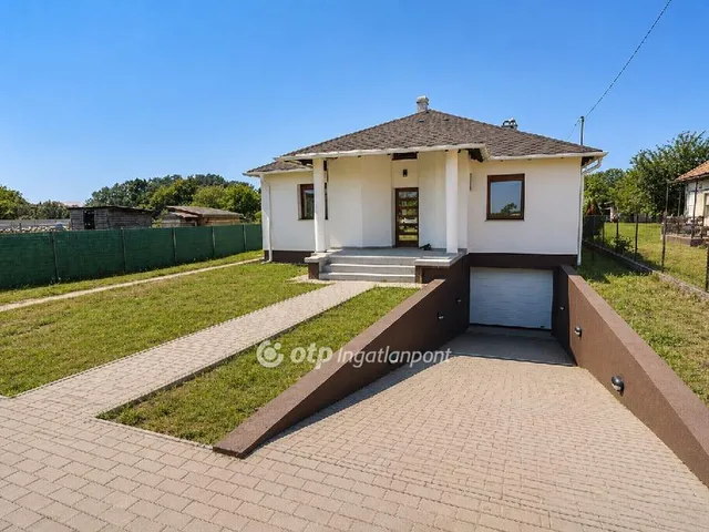 Eladó ház Szigetbecse 153 nm