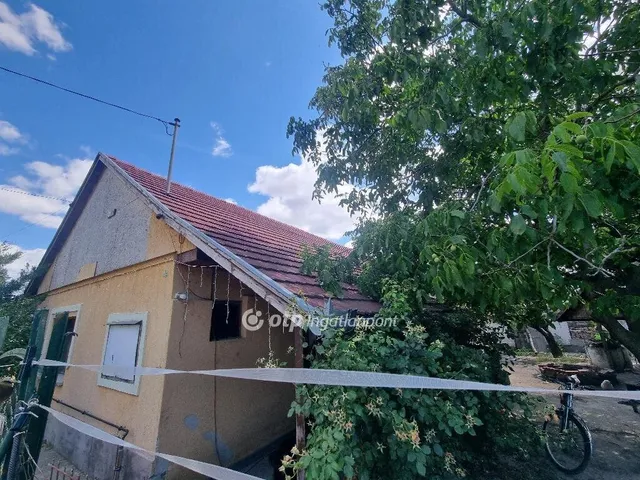 Eladó ház Kunszentmiklós 56 nm
