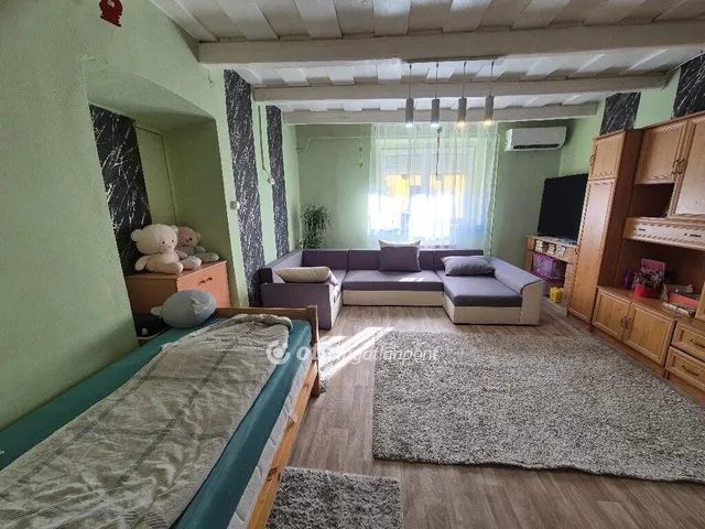 Eladó ház Dunaföldvár 61 nm