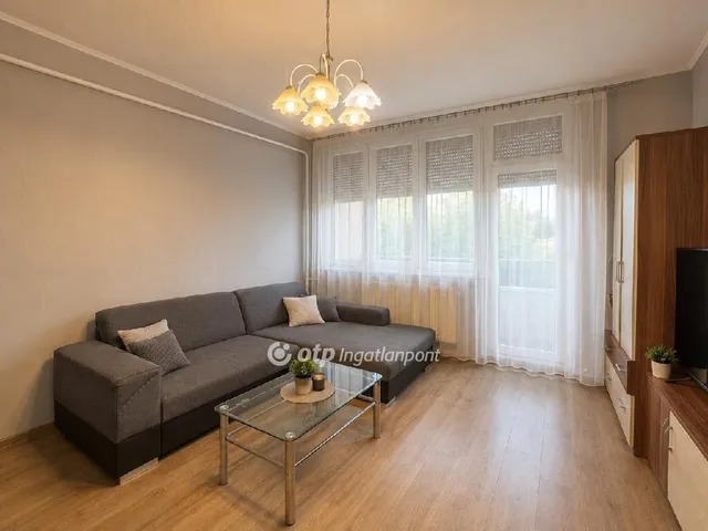 Eladó lakás Szabadegyháza 80 nm