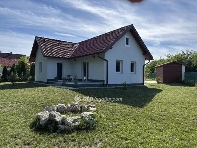 Eladó ház Balatonvilágos 50 nm