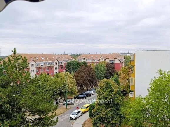 Eladó lakás Százhalombatta 62 nm