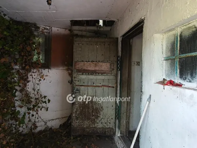 Eladó telek Kulcs 2927 nm