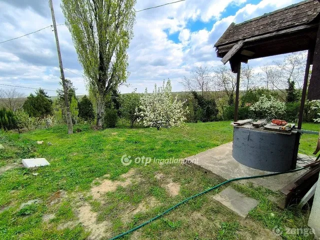 Eladó telek Rácalmás 1422 nm