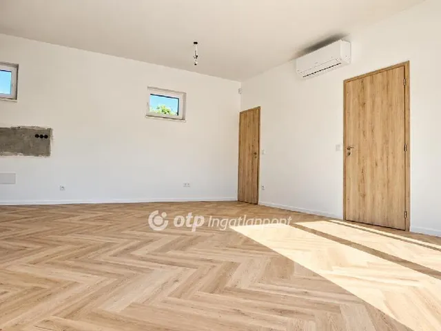 Eladó lakás Gyál 96 nm
